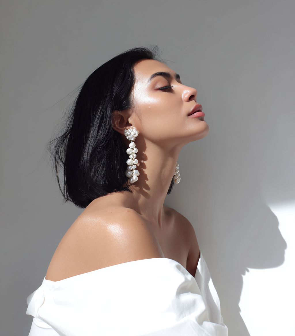 Bijuteriile statement – mai mult decat accesorii. Ghidul complet pentru un stil cu sens