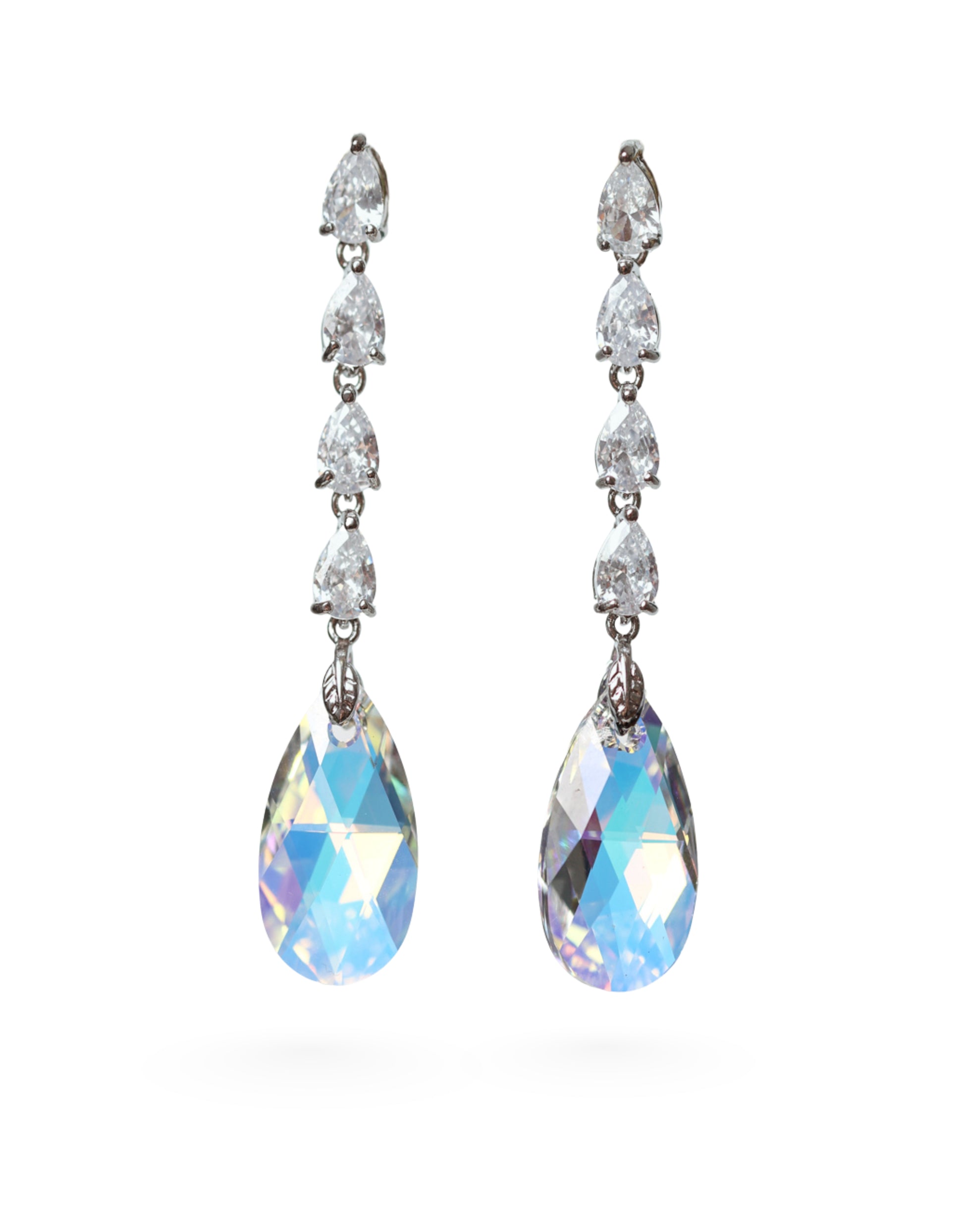 Cerceii argint si cristale fatetate cu inalta precizie optica Crystallized Arctic Tear