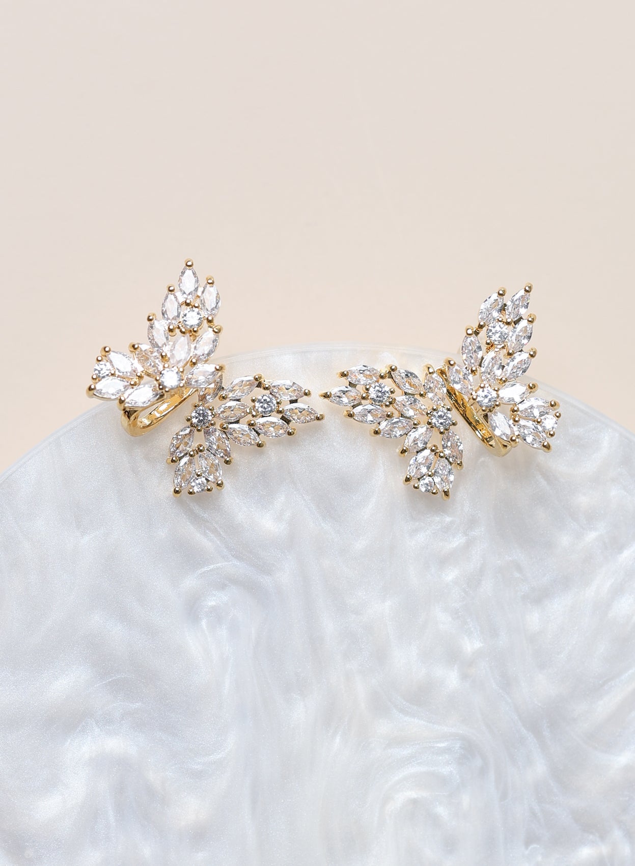 Cercei placati cu aur si cubic zirconia Aurora Wings