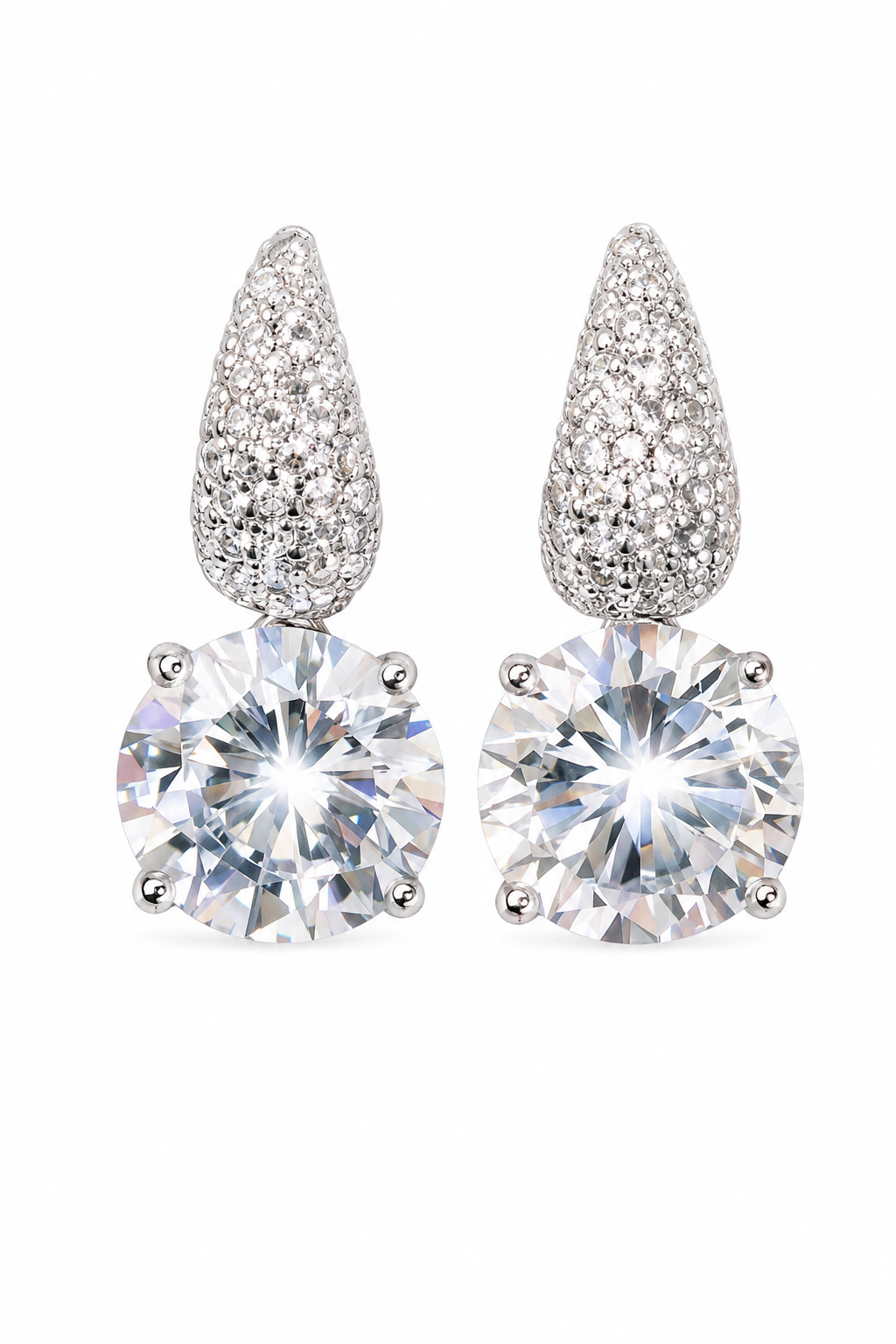 Close-up cercei moissanite 