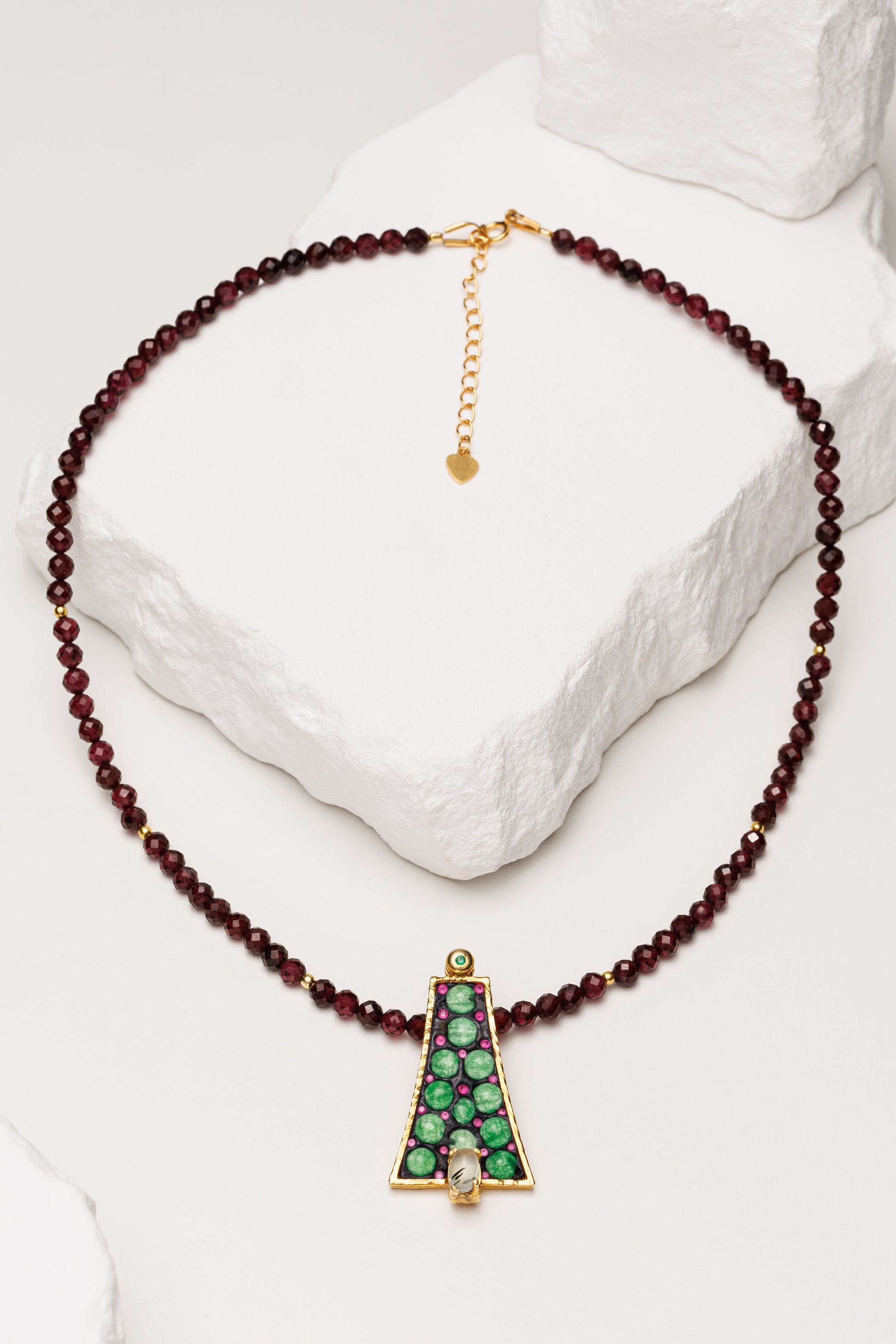 Colier granat Garnet Blossom Totem