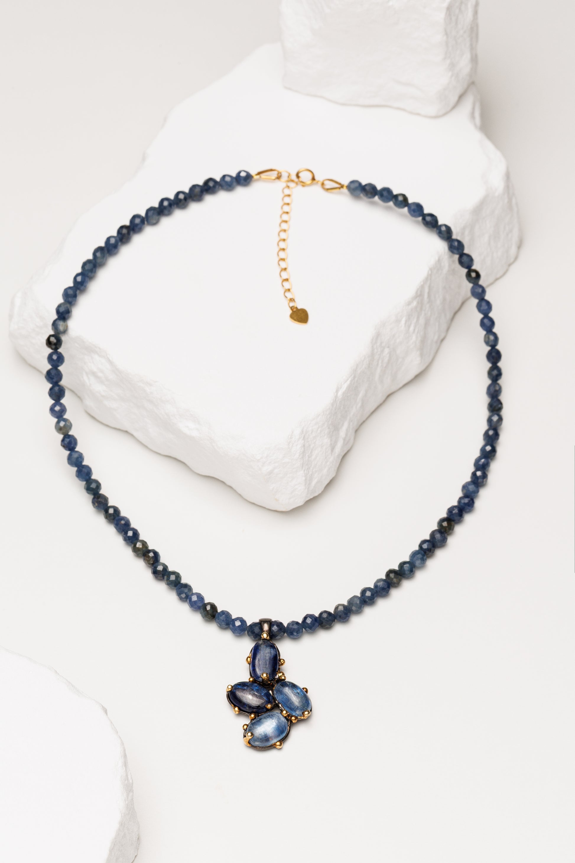 Colier safir Sapphire Totem