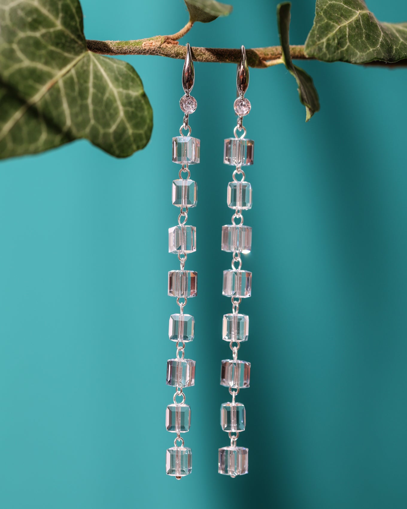 Cerceii argint si cristale fatetate Crystallized Column