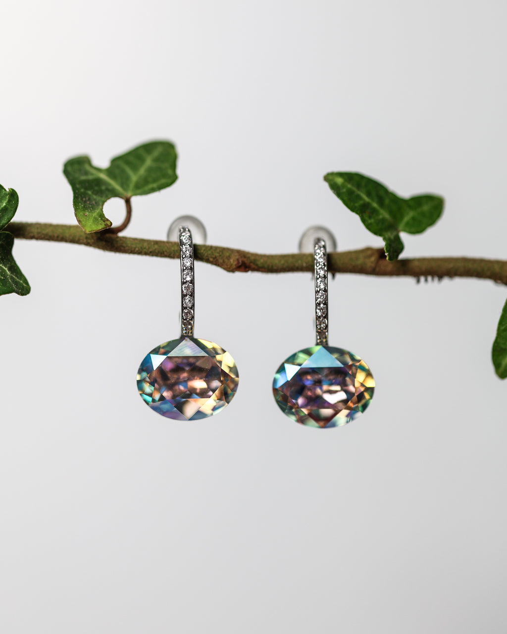 Cercei argint si cristale fatetate Crystallized Mirage Borealis