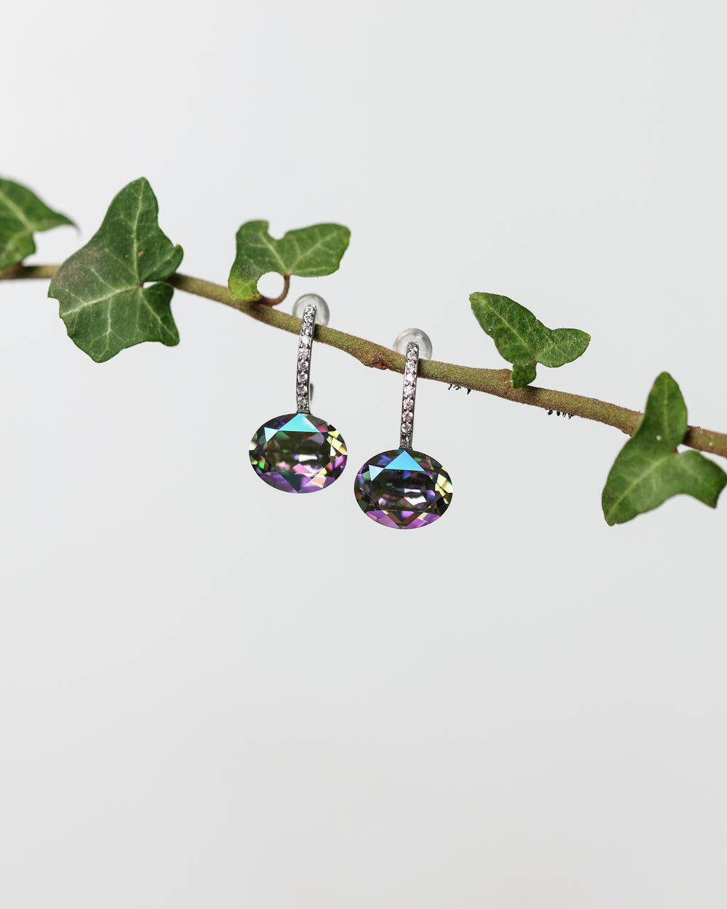 Cercei argint si cristale fatetate Crystallized Mirage Borealis