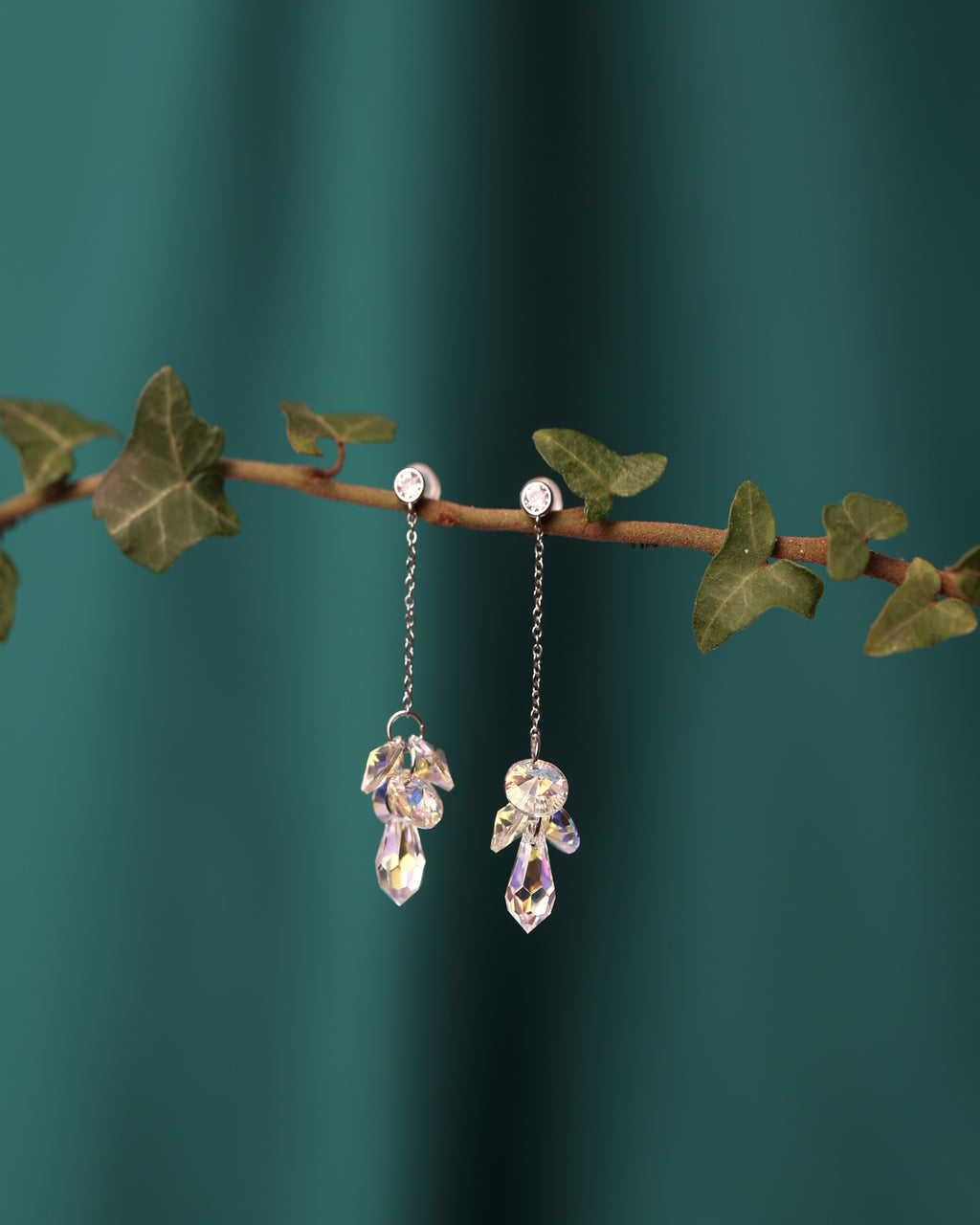 Cercei argint si cristale fatetate cu precizie optica ridicata Crystallized Whisperfall