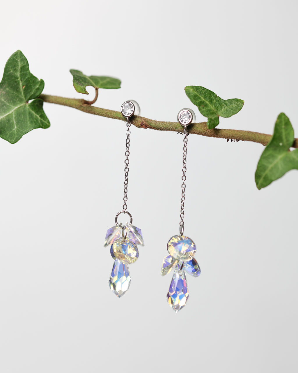 Cercei argint si cristale fatetate cu precizie optica ridicata Crystallized Whisperfall