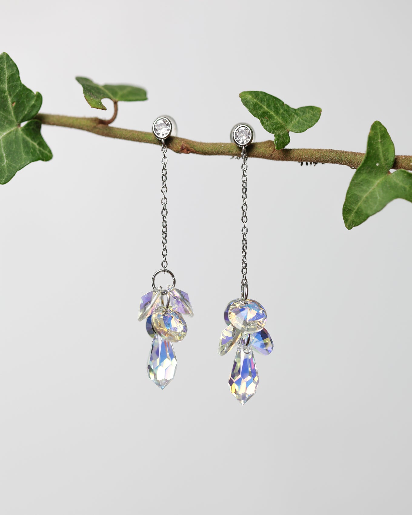Cercei argint si cristale fatetate cu precizie optica ridicata Crystallized Whisperfall