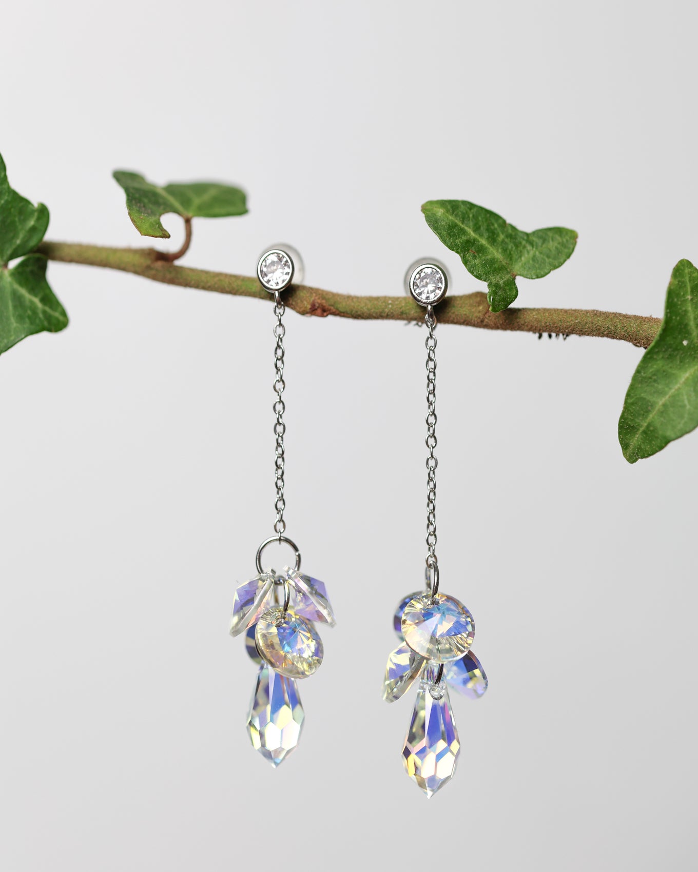 Cercei argint si cristale fatetate cu precizie optica ridicata Crystallized Whisperfall