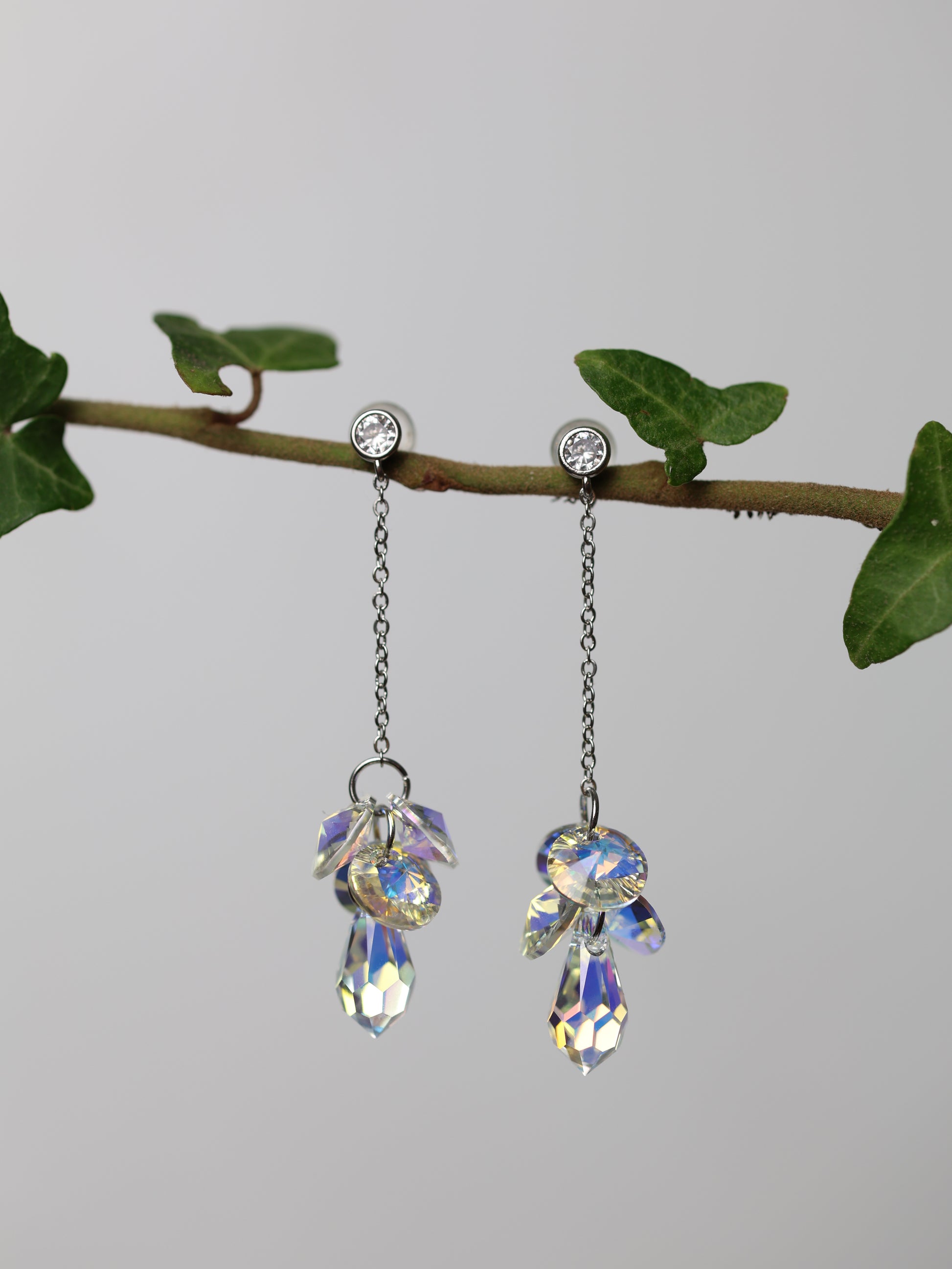 Cercei argint si cristale fatetate cu precizie optica ridicata Crystallized Whisperfall