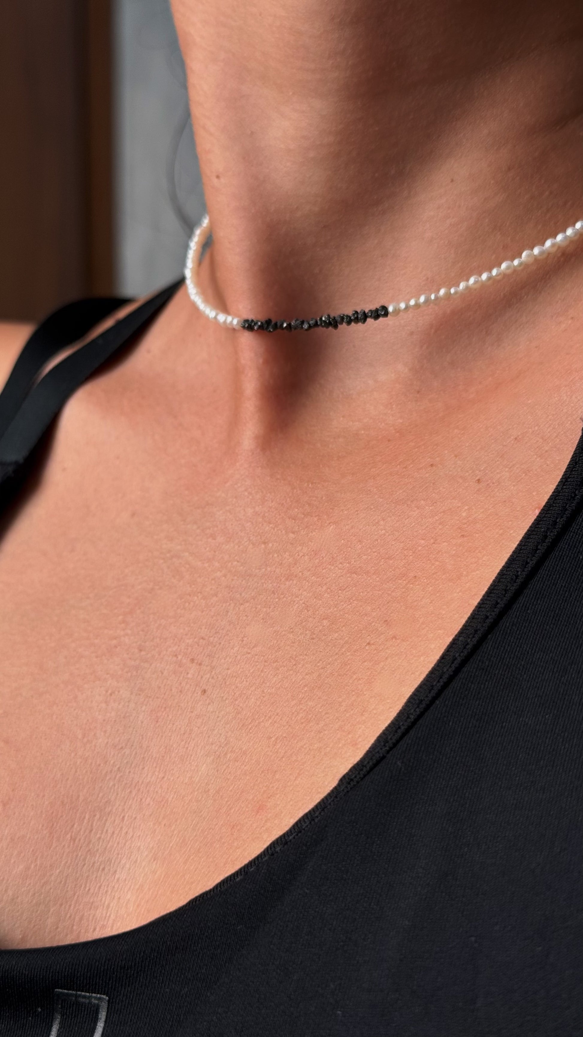 Choker Pearls & Black Diamonds