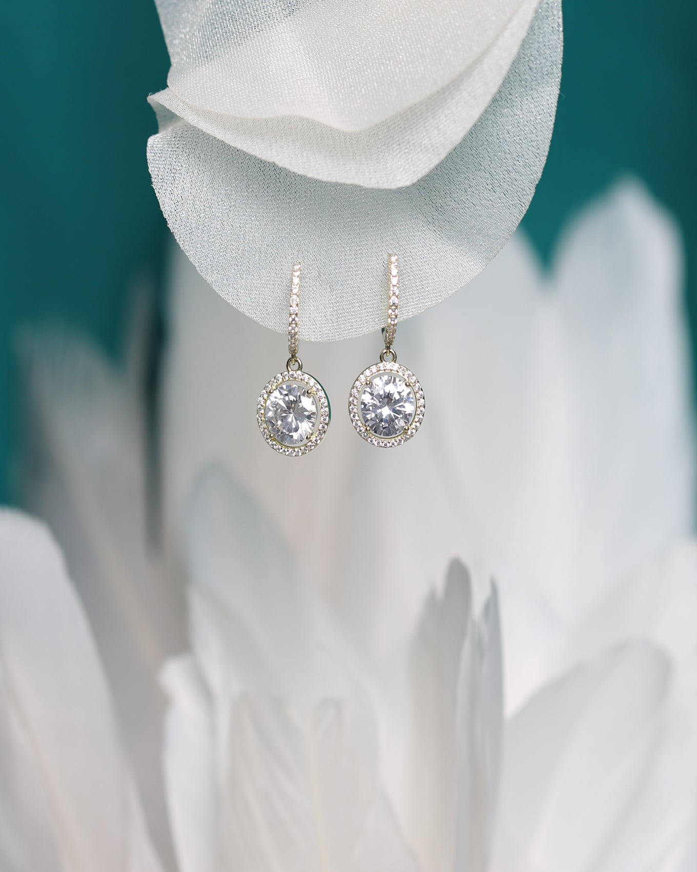 Cercei argint placat cu aur si moissanit Royal Gold Core