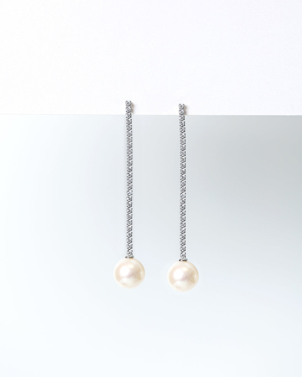 Cercei Silver Pearl Skyline