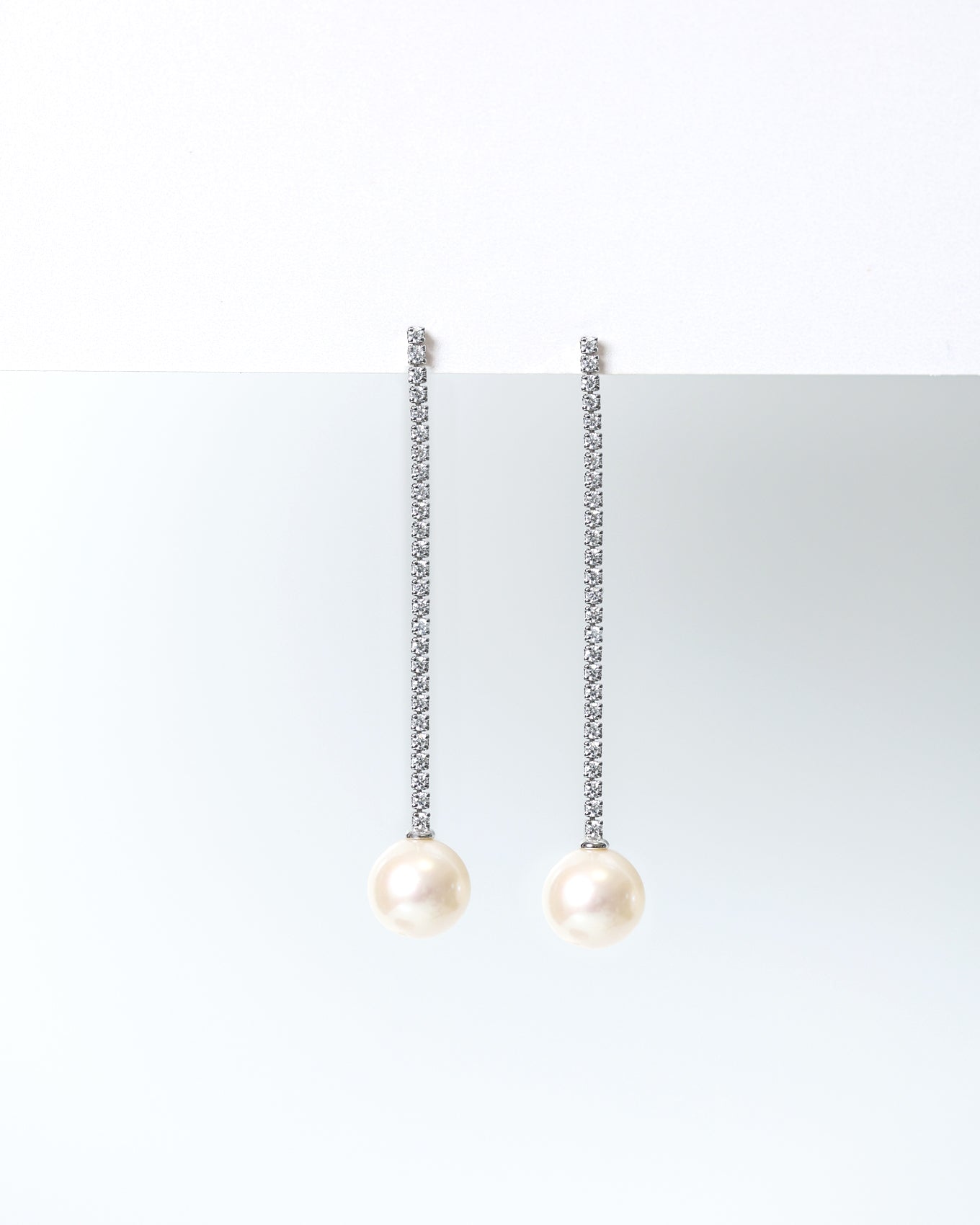 Cercei Silver Pearl Skyline